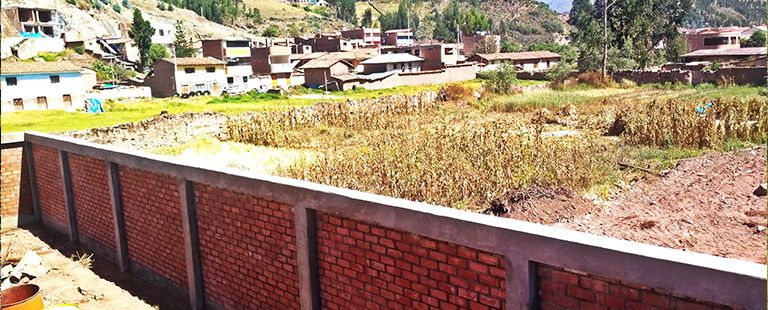 Muro perimétrico Urcos edegsa